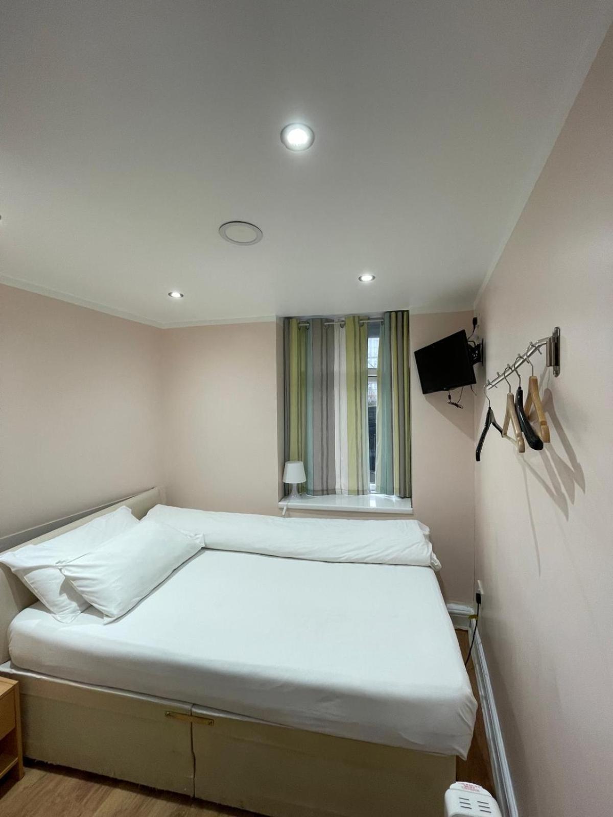 Accommodation Plus Londres Extérieur photo