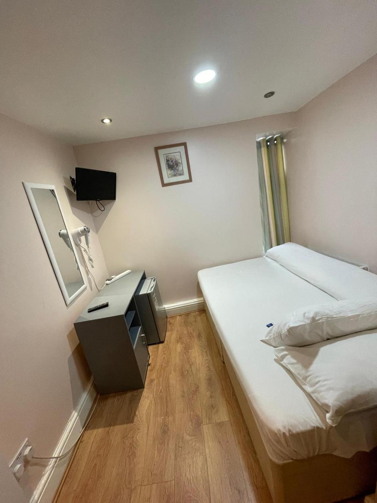 Accommodation Plus Londres Extérieur photo