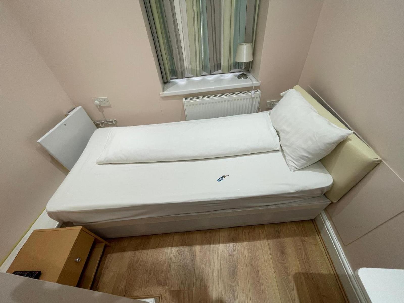 Accommodation Plus Londres Extérieur photo